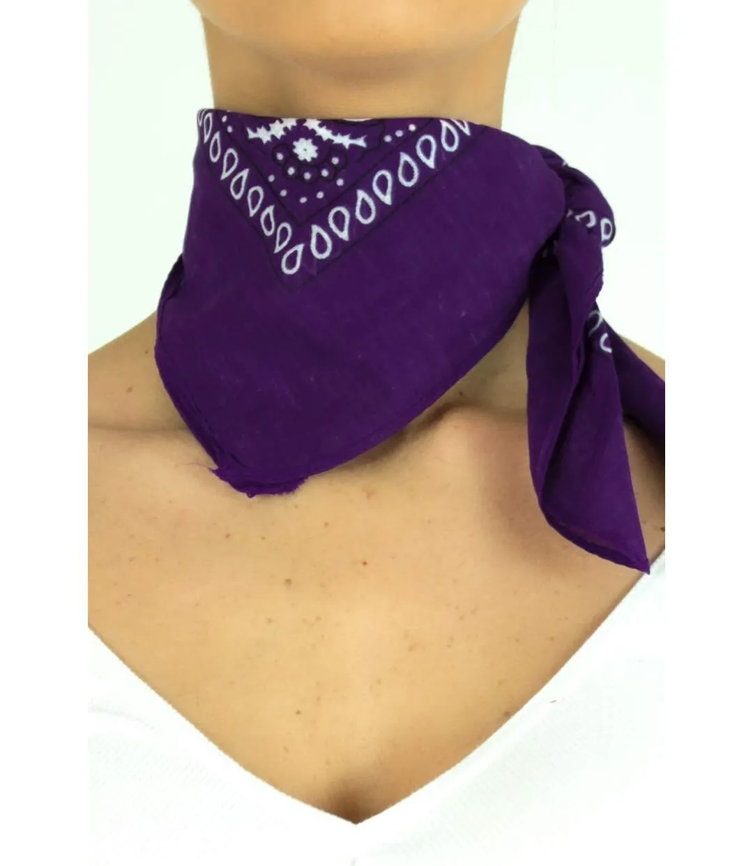 Cotton bandana - Cotton bandana for versatile styling