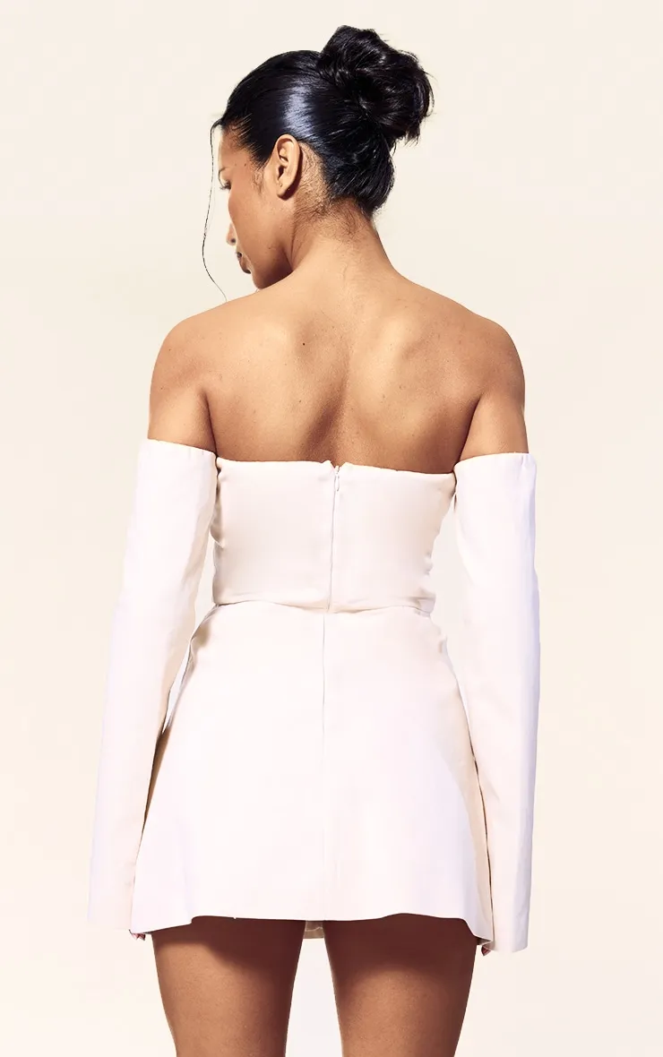 Label PLT Mini-robe de tailleur droite crème à détail sur le buste
