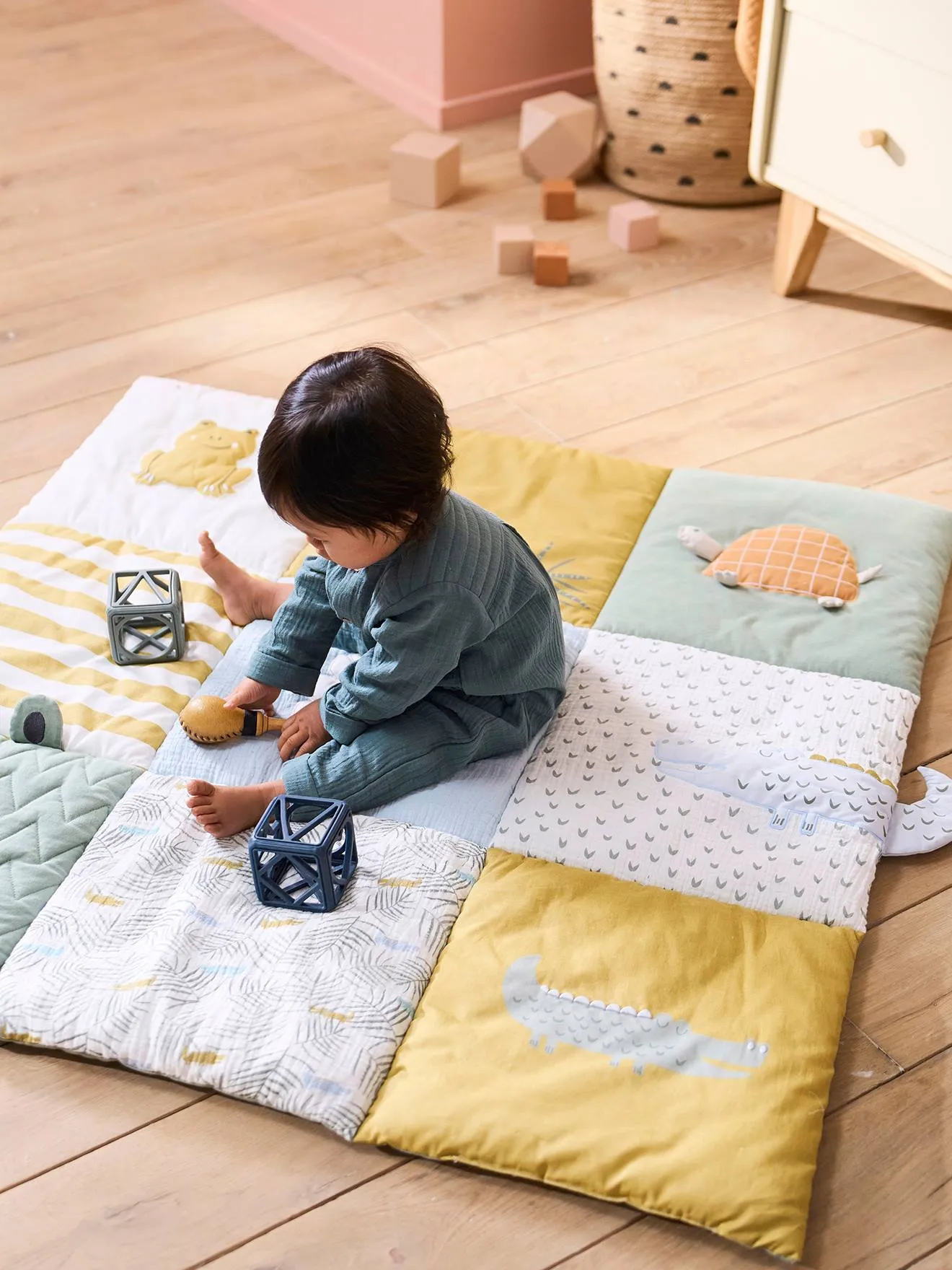 Multicolored TREK Padded Play Mat - Vertbaudet