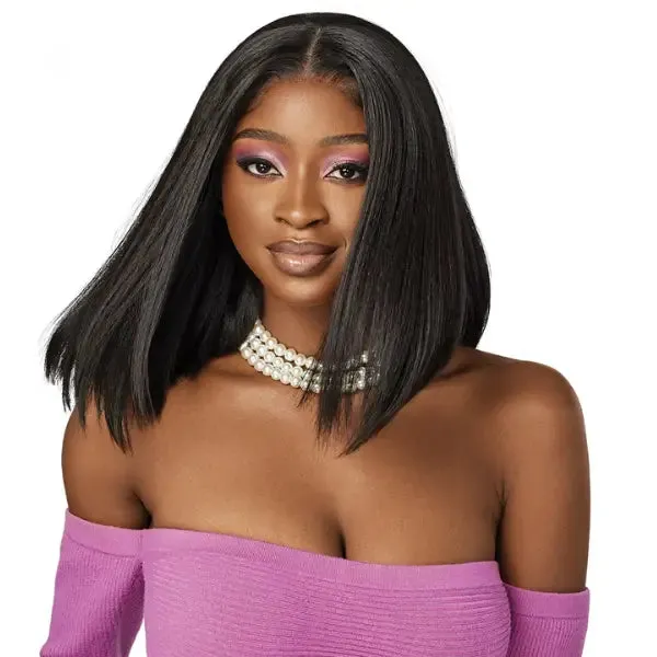 Perruque Lace HD 13X4 Straight Bob Swoop 5 - Outré
