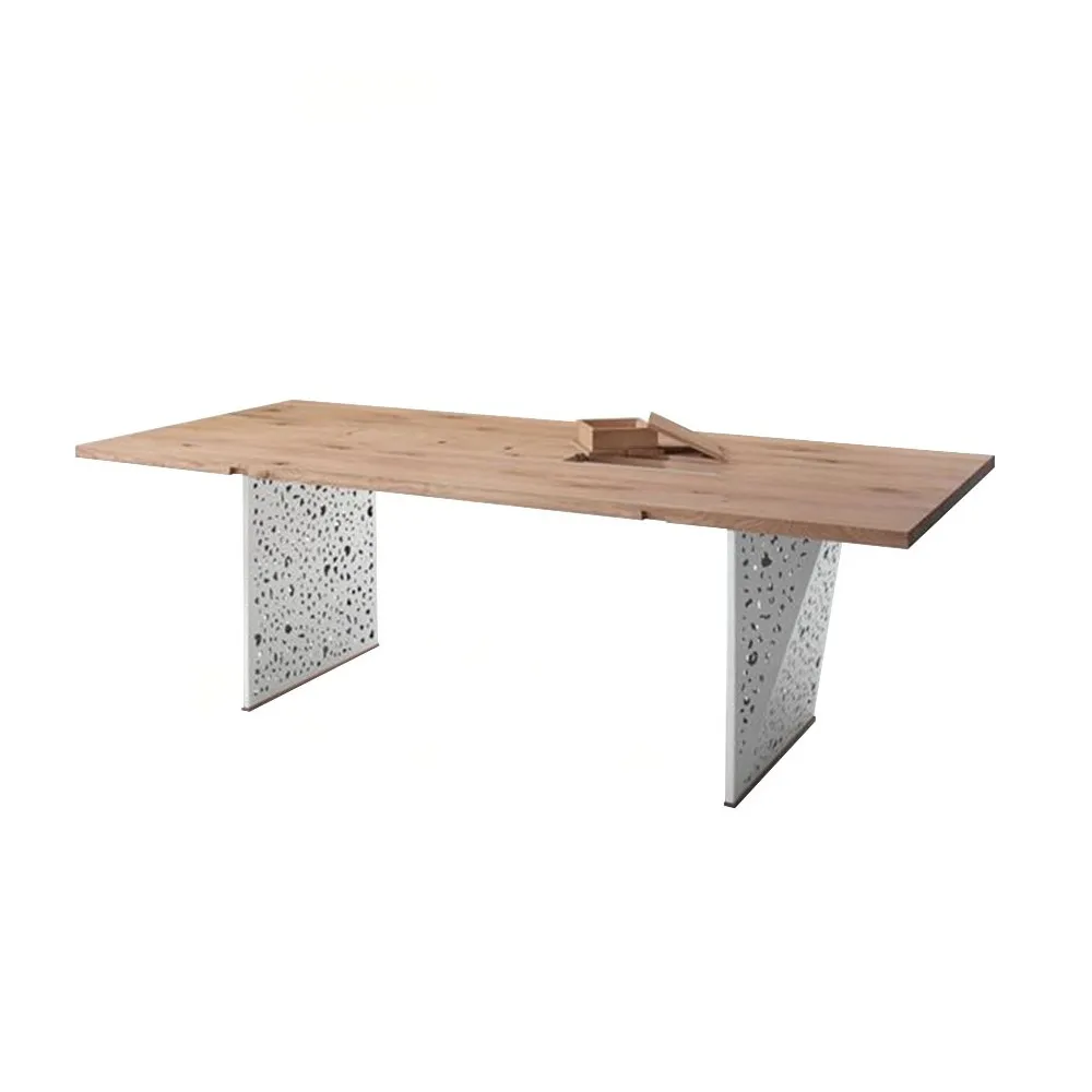 Table en bois moderne Les jambes de fer chêne perforées + LED